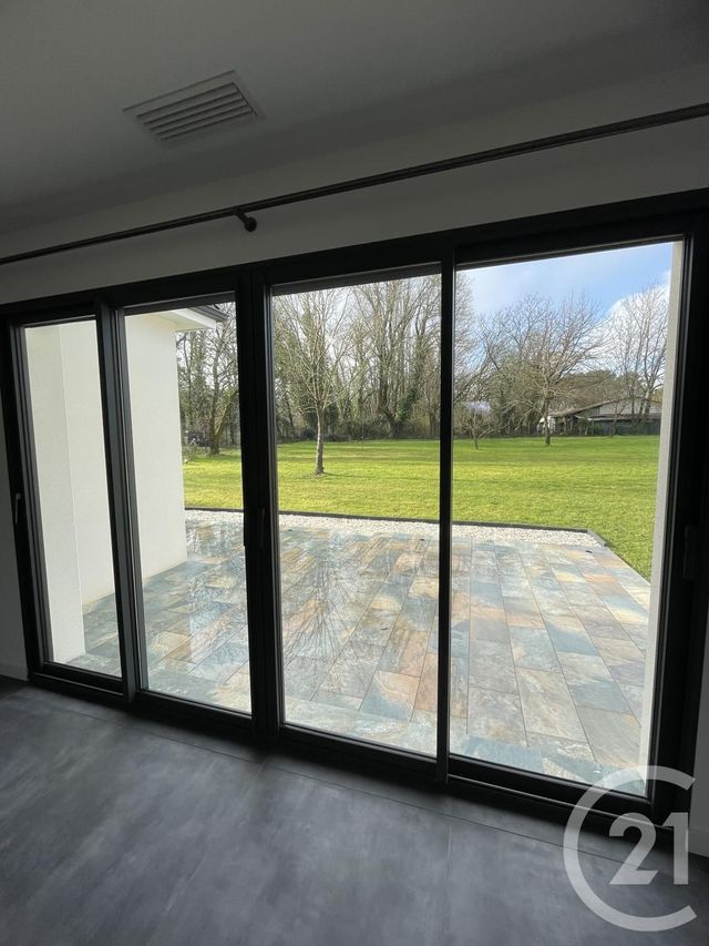 maison à vendre - 6 pièces - 182.0 m2 - GALGON - 33 - AQUITAINE - Century 21 G&B Immobilier