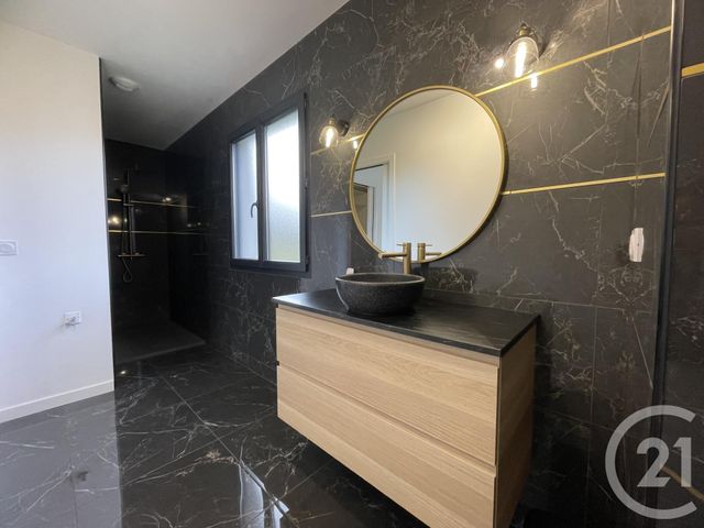 maison à vendre - 6 pièces - 182.0 m2 - GALGON - 33 - AQUITAINE - Century 21 G&B Immobilier