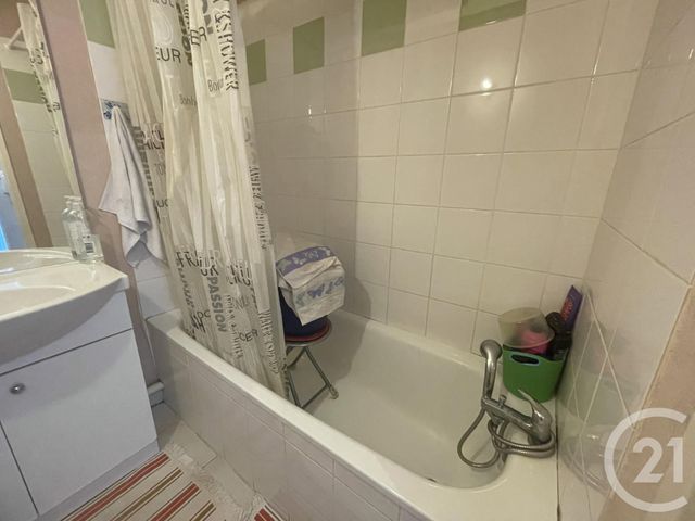 Appartement T2 à vendre - 2 pièces - 43.34 m2 - LIBOURNE - 33 - AQUITAINE - Century 21 G&B Immobilier