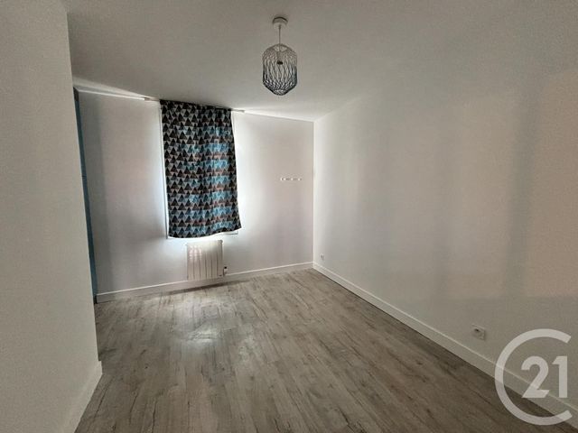 maison à vendre - 3 pièces - 57.0 m2 - COUTRAS - 33 - AQUITAINE - Century 21 G&B Immobilier