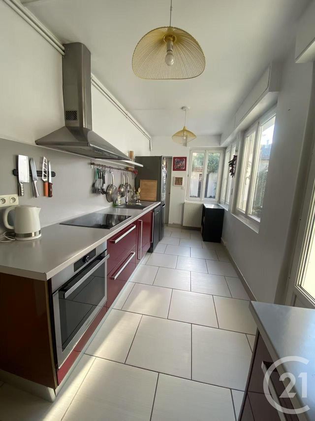 Afficher la photo en grand maison à vendre - 6 pièces - 180.0 m2 - LIBOURNE - 33 - AQUITAINE - Century 21 G&B Immobilier