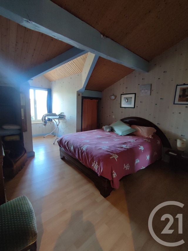 maison à vendre - 5 pièces - 211.5 m2 - ST MAGNE DE CASTILLON - 33 - AQUITAINE - Century 21 G&B Immobilier