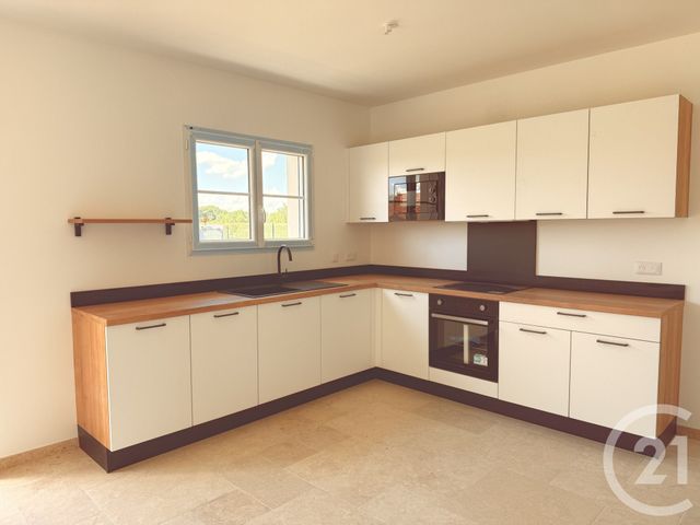 maison à vendre - 6 pièces - 103.72 m2 - LES ARTIGUES DE LUSSAC - 33 - AQUITAINE - Century 21 G&B Immobilier