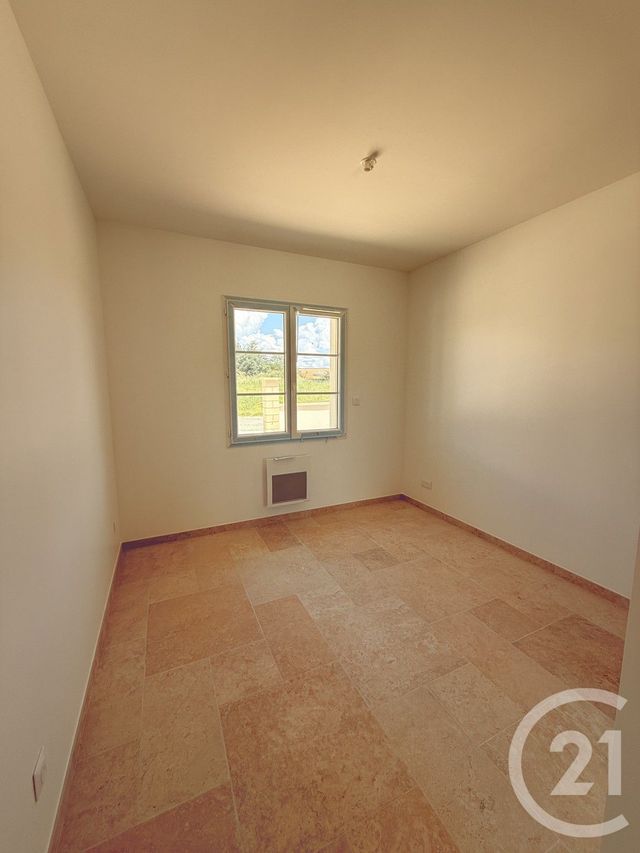 maison à vendre - 6 pièces - 103.72 m2 - LES ARTIGUES DE LUSSAC - 33 - AQUITAINE - Century 21 G&B Immobilier