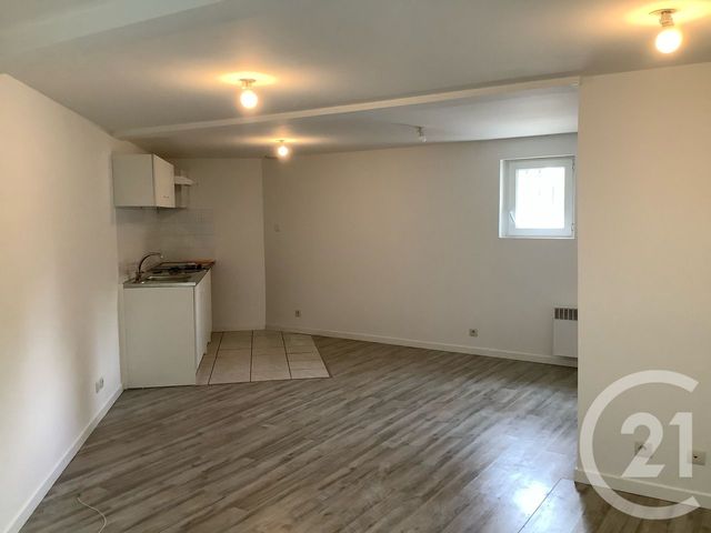 Appartement T1 à louer - 1 pièce - 39.9 m2 - VILLENAVE D ORNON - 33 - AQUITAINE - Century 21 G&B Immobilier