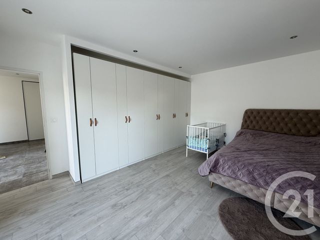 maison à vendre - 5 pièces - 183.0 m2 - ST DENIS DE PILE - 33 - AQUITAINE - Century 21 G&B Immobilier