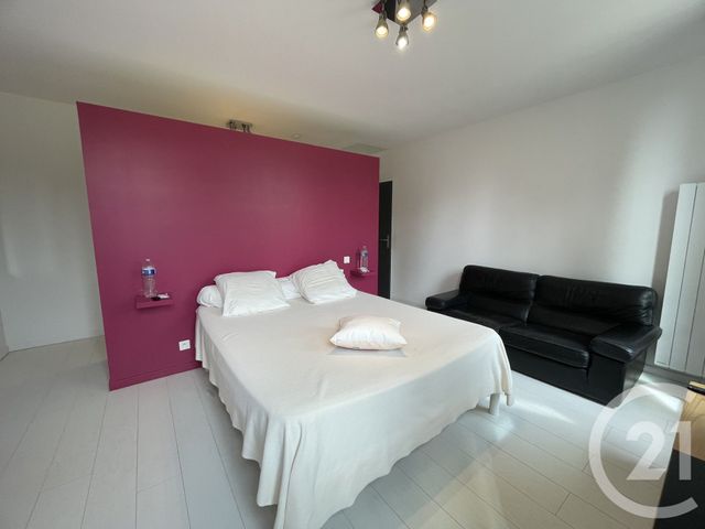 maison à vendre - 5 pièces - 289.0 m2 - ARVEYRES - 33 - AQUITAINE - Century 21 G&B Immobilier