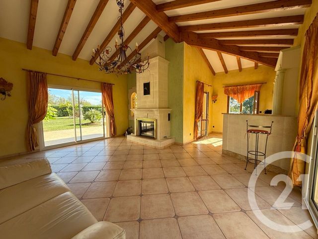 Afficher la photo en grand maison à vendre - 6 pièces - 179.81 m2 - LAMOTHE MONTRAVEL - 24 - AQUITAINE - Century 21 G&B Immobilier