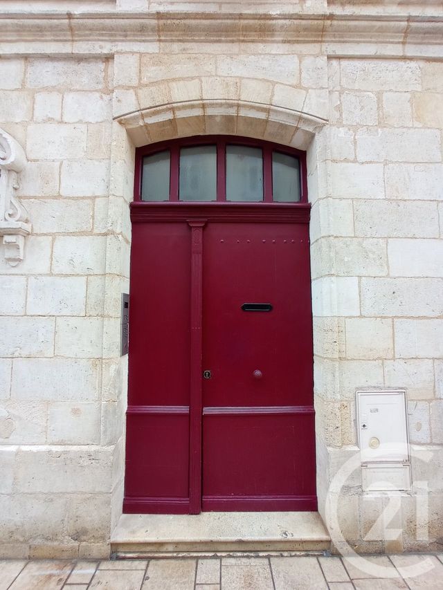 Appartement T2 à louer - 2 pièces - 35.8 m2 - LIBOURNE - 33 - AQUITAINE - Century 21 G&B Immobilier