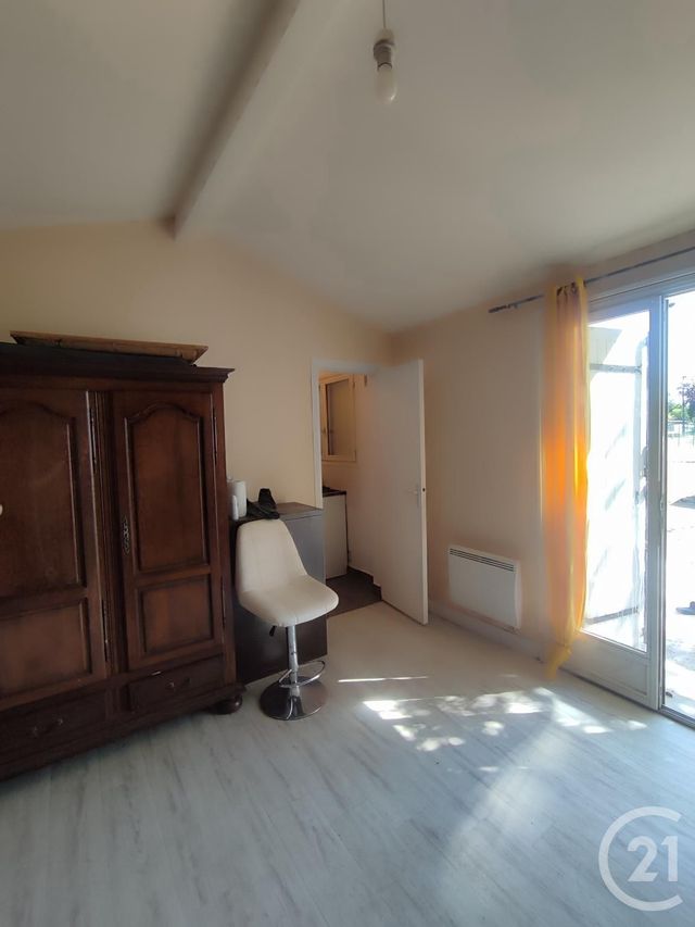 maison à vendre - 4 pièces - 136.77 m2 - CAMPS SUR L ISLE - 33 - AQUITAINE - Century 21 G&B Immobilier