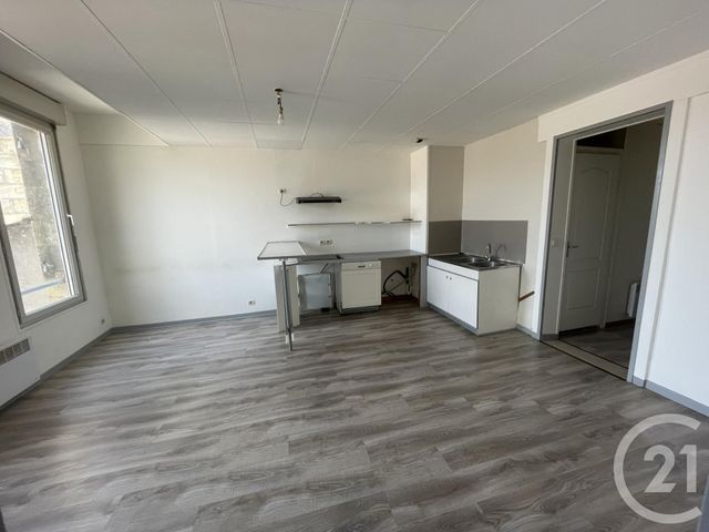 Appartement T3 à louer - 3 pièces - 65.0 m2 - LIBOURNE - 33 - AQUITAINE - Century 21 G&B Immobilier