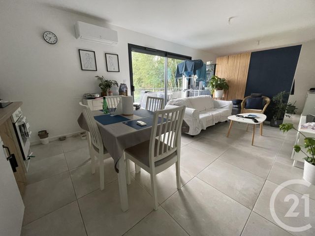 Appartement T3 à vendre - 3 pièces - 75.0 m2 - MOULON - 33 - AQUITAINE - Century 21 G&B Immobilier