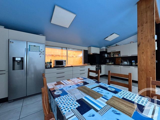 maison à vendre - 6 pièces - 135.0 m2 - ARVEYRES - 33 - AQUITAINE - Century 21 G&B Immobilier